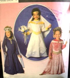 7795 GIRLS FLR GOWN ROYALTY/LEIA/TREKKIE COSTUME PATTERN 3-8